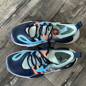 Nike Hurache like new